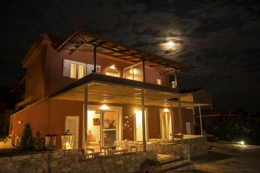 Bello Horizonte Gythio Exterior photo